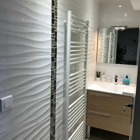 Le Petit Bateau Apartman Menton