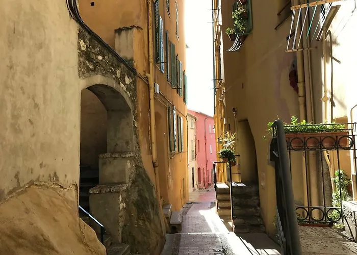 Le Petit Bateau Menton