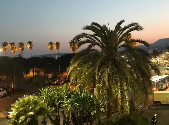 Le Petit Bateau Apartment Menton