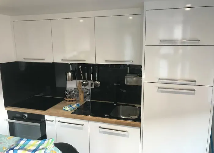 Le Petit Bateau Menton