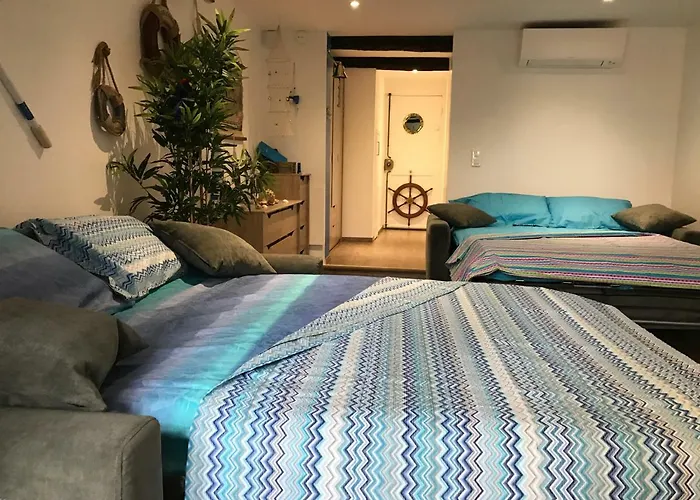 Le Petit Bateau Menton