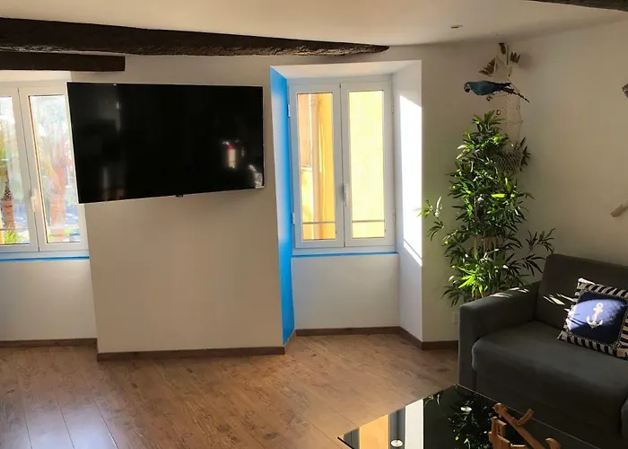 Le Petit Bateau Daire *